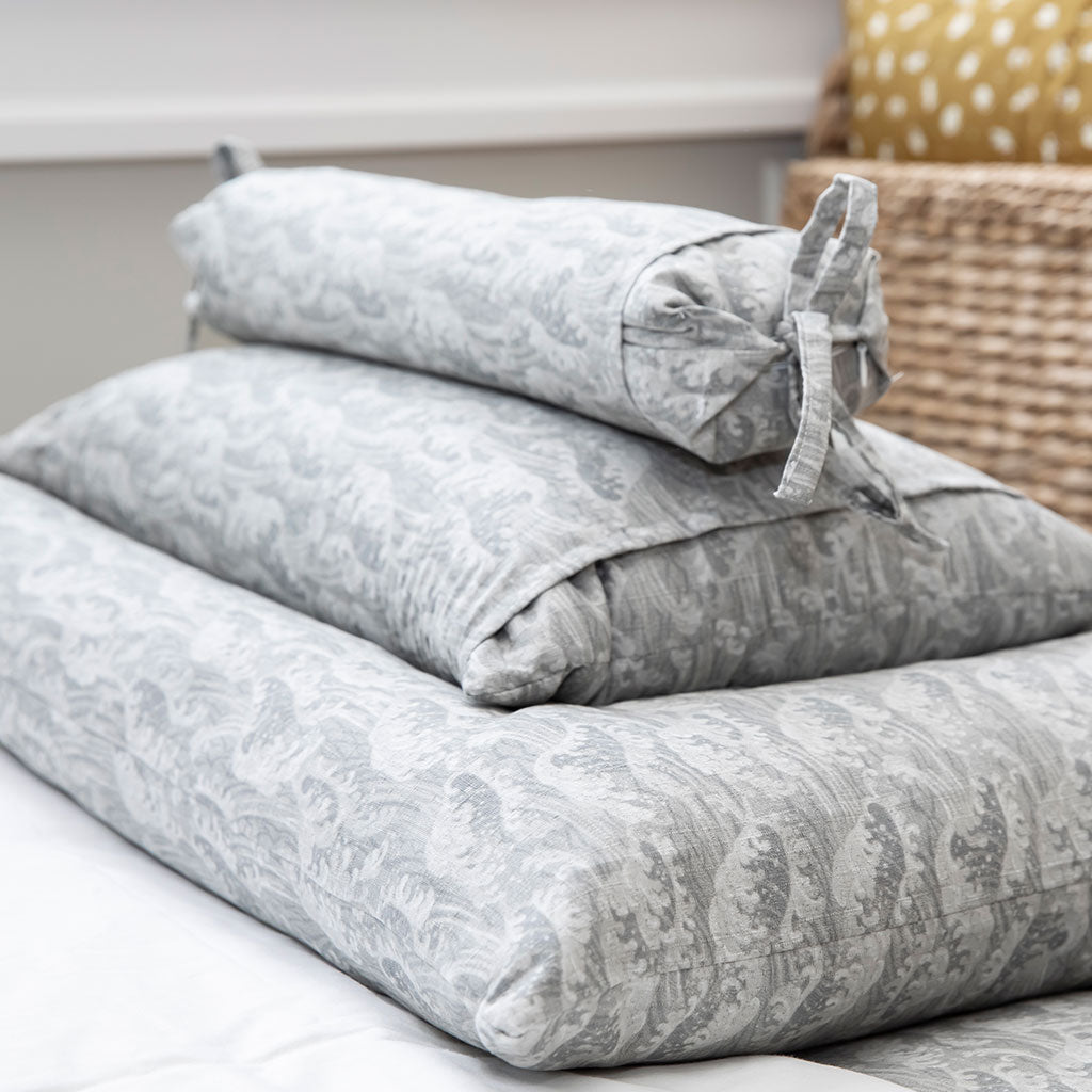 J-Life Tidal Wave Gray Pillowcase