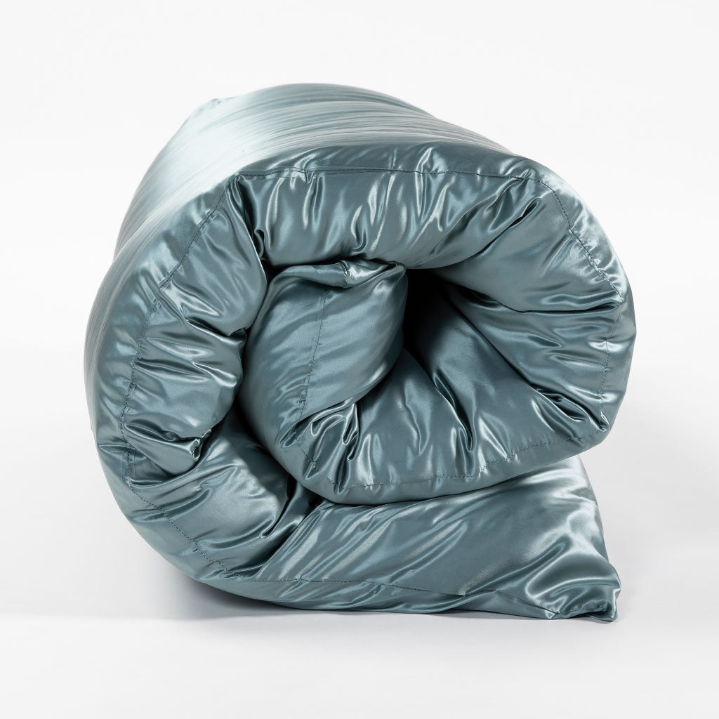 J-Life Shikifuton with Shiruku Silk Arctic Removable Cover