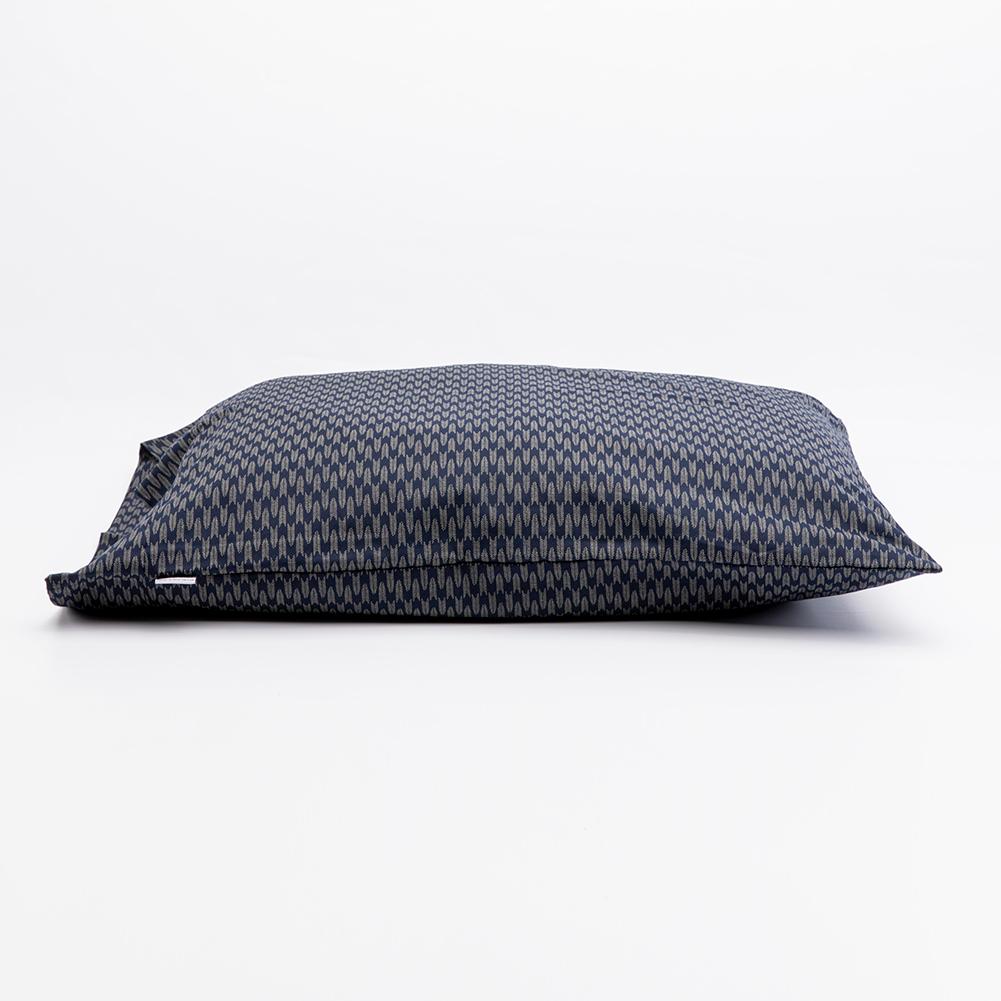 J-Life Ya Gasuri Navy Pillowcase_Pillows & Shams