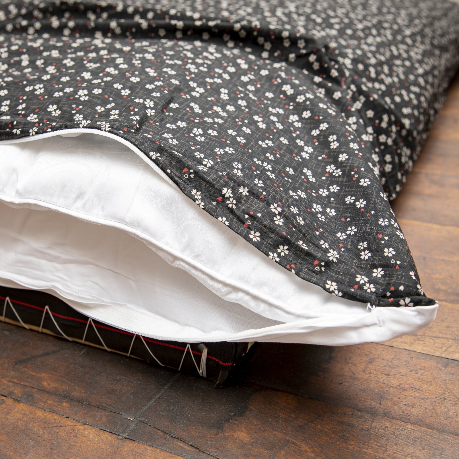 J-Life Sakura Charcoal Custom Kakefuton with Removable Cover_Kakefutons_Kakefuton with custom cover_Japan Tradition_Sleep System_Handmade__1__2__3__4