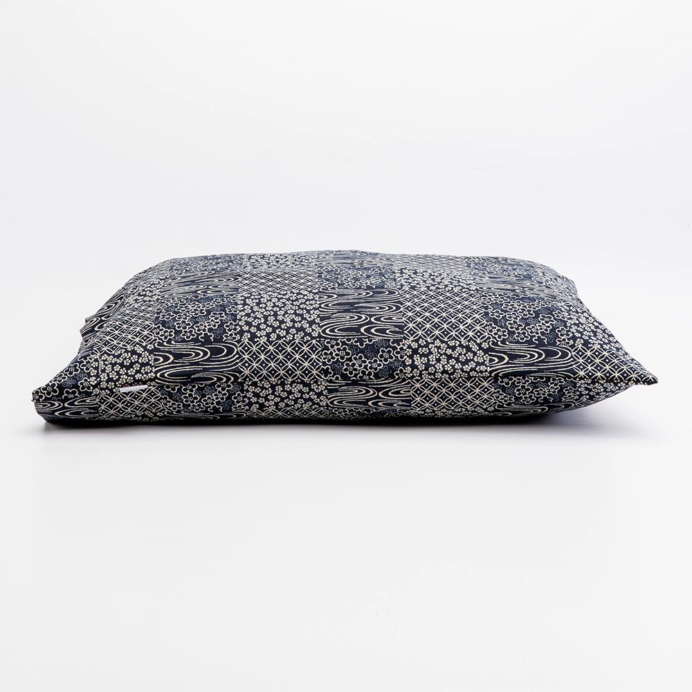 J-Life Patchi Navy Pillowcase_Pillows & Shams