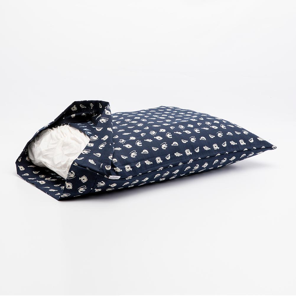 J-Life Marin Navy Pillowcase_Pillows & Shams_Pillowcase