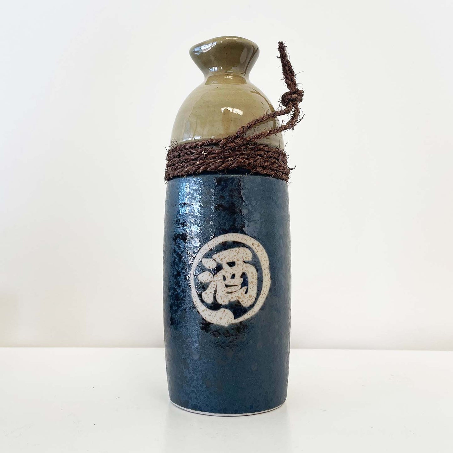 Nawamaki Sake Set_Lifestyle_Dining_Japanese Home