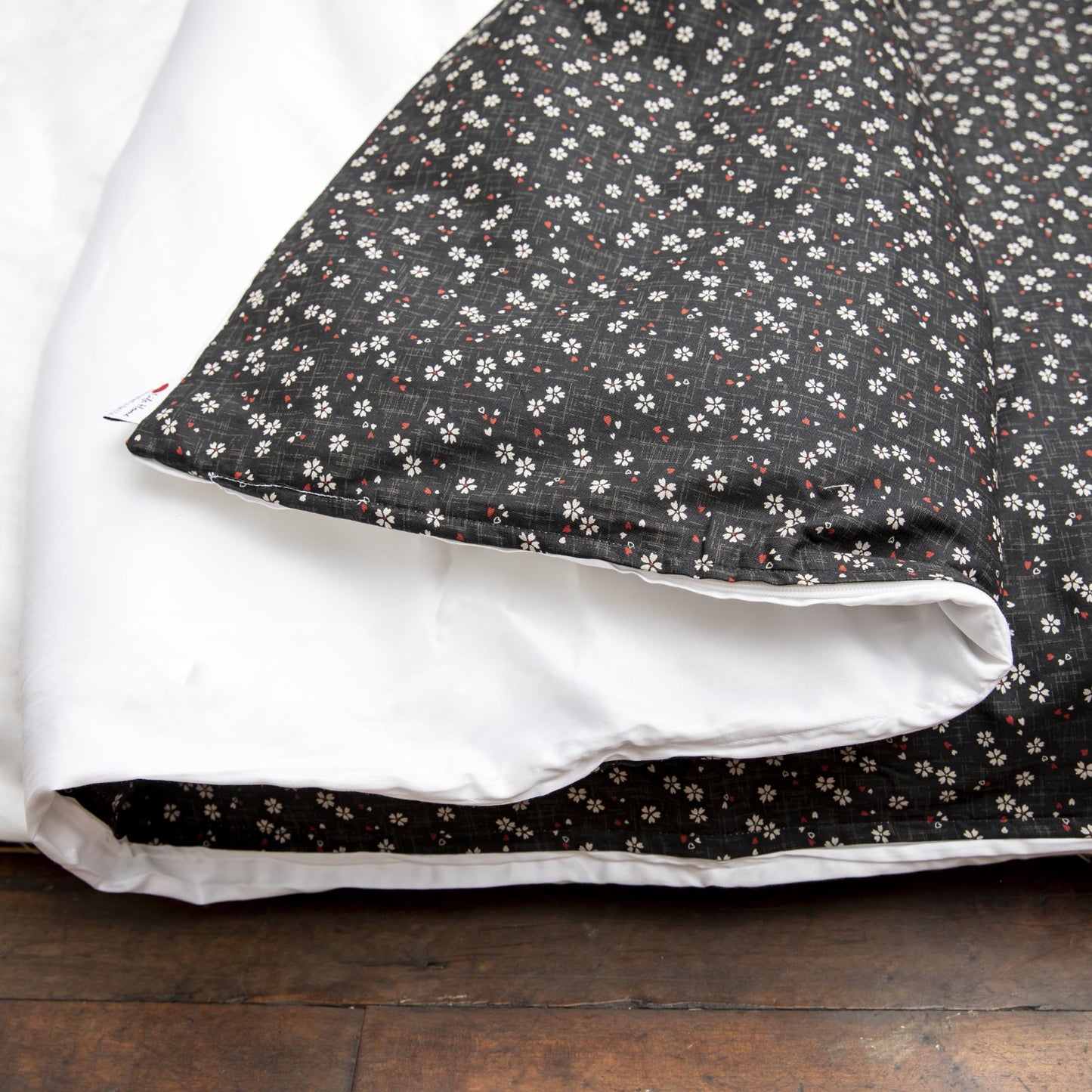 J-Life Sakura Charcoal Custom Kakefuton with Removable Cover_Kakefutons_Kakefuton with custom cover_Japan Tradition_Sleep System_Handmade__1__2__3