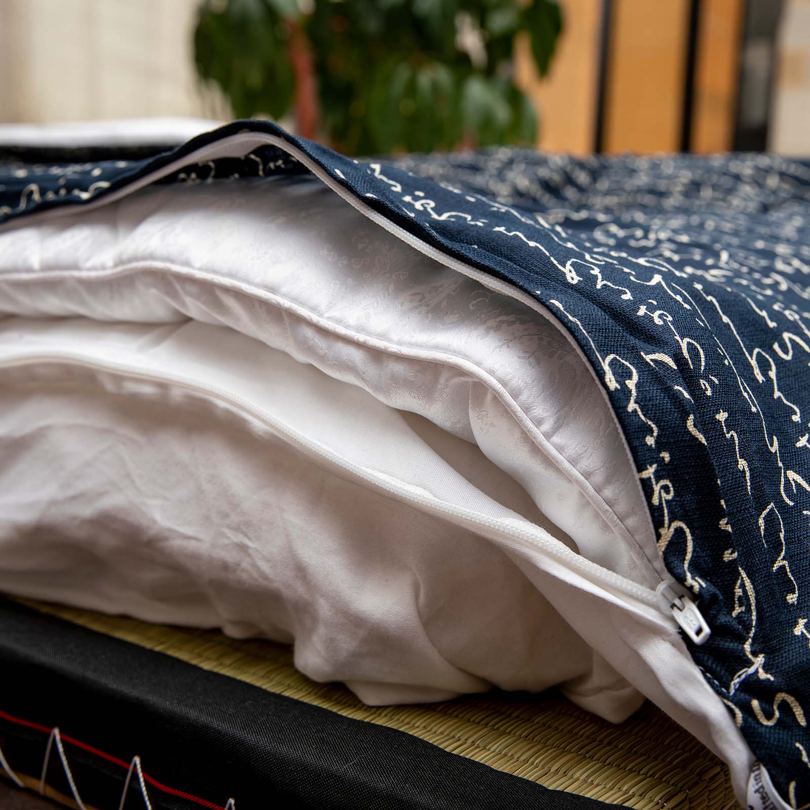 J-Life Kanji Navy Custom Kakefuton with Removable Cover_Kakefutons_Kakefuton with custom cover_Japan Tradition_Sleep System_Handmade__1__2