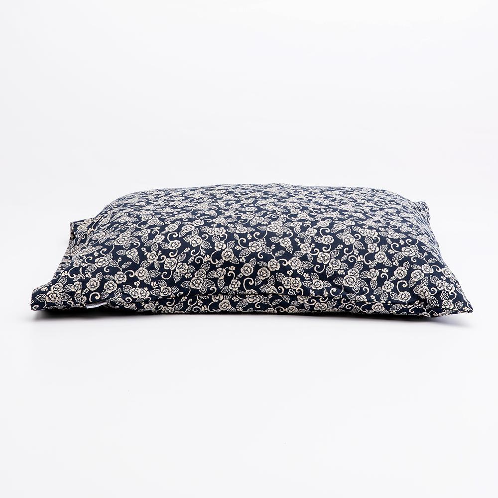 J-Life Hana Navy Pillowcase_Pillows & Shams