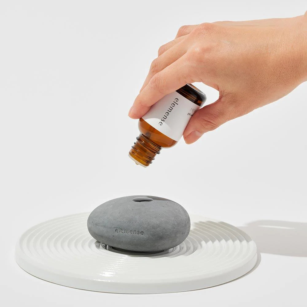 Porcelain Oil Diffuser Tray_Lifestyle